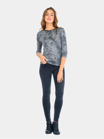 Фактурный джемпер облегающего кроя LD 682