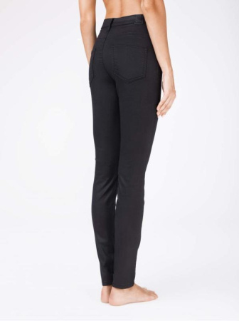 Моделирующие джинсы с высокой посадкой и напылением &quot;под кожу&quot; CON-104 || Брюки джинсові жін. CE CON-104, р.170-90, чорний