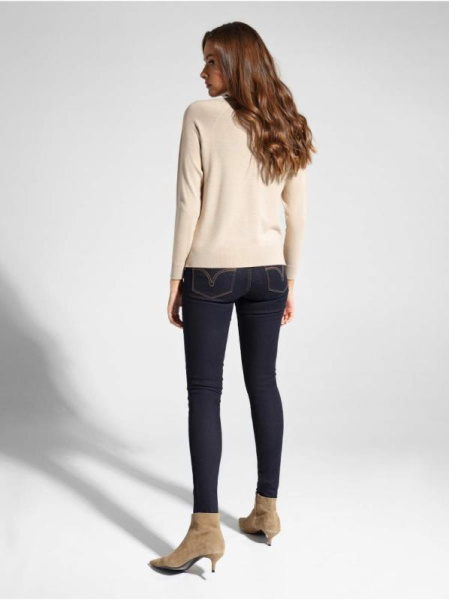 Вязаный джемпер из пряжи с вискозой премиального качества LDK 054